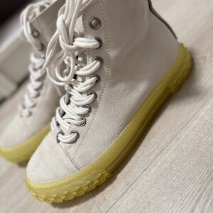 Giuseppe Zanotti White and Yellow Sneakers